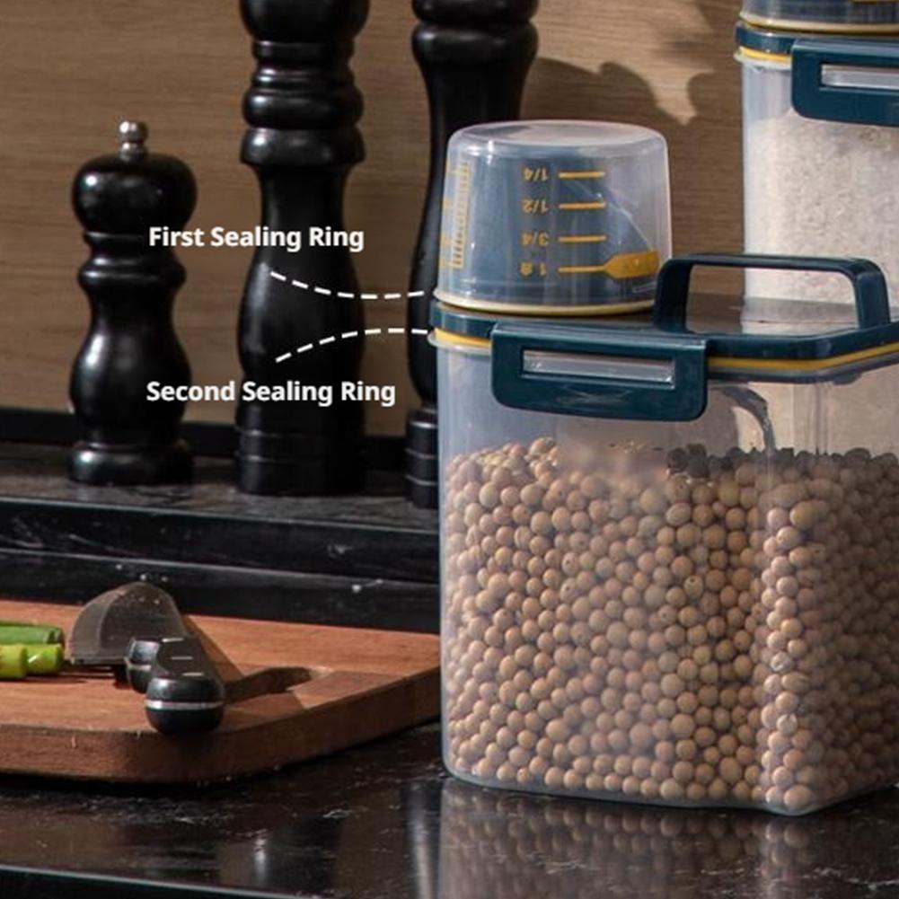 プラスチック製ペットフード保存容器 計量カップ付き 耐久性が - Food Storage Large Plastic Containers のレビューと価格
